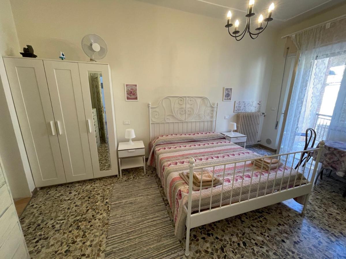 Romantik Zimmer Potenza Picena Bagian luar foto